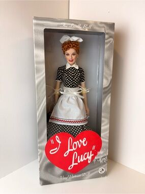 Vintage Franklin Mint I Love Lucy Lucille Ball Vinyl Portrait Doll 16” Box